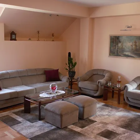 Apartment Downtown *